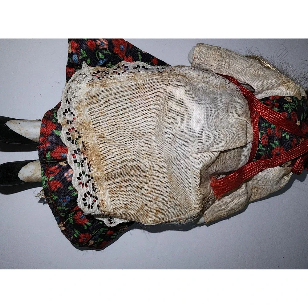 Vintage China‎ Collectible Doll